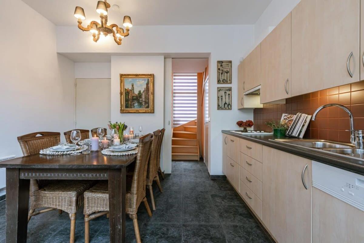 Huswell - Charming Town-house In The Center Of Ferienhaus Brügge